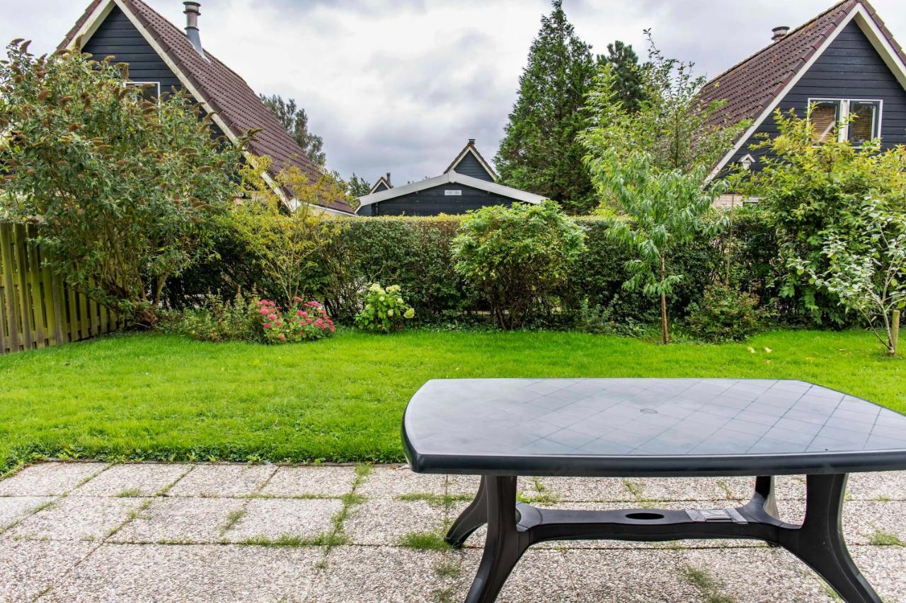 Bungalow 40 Op Recreatiepark De Wielen Sint Maarten Kültér fotó